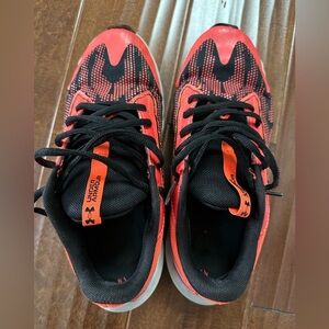 Under Armour Boys Orange Athletic Shoes